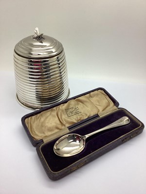Lot 11 - A Silver Plated on Copper Honey Pot, the pull...