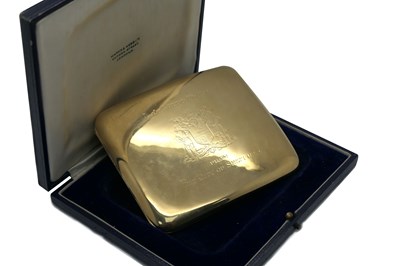 Lot 224 - Lawrence du Garde Peach; A 9ct Gold...