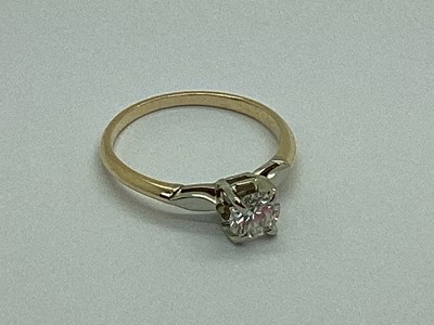 Lot 177 - A Modern Single Stone Diamond Ring, the...