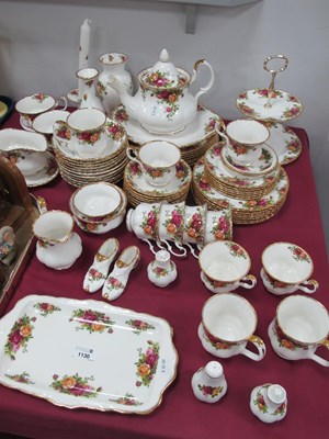 Lot 1130 - Royal Albert China 'Old Country Roses' Dinner,...