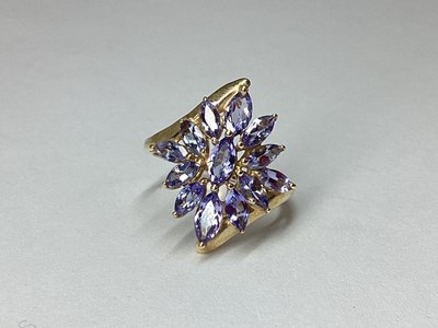 Lot 34 - QVC; A 9ct Gold Large Flowerhead Cluster Ring,...