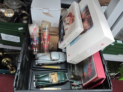 Lot 1025 - Burago Jaguar (x 2) and Other Models, Titanic...