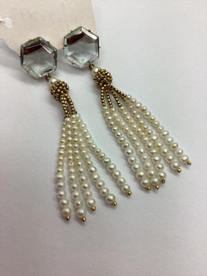 Lot 134 - A Pair of Modern Freshwater Pearl Tassel...