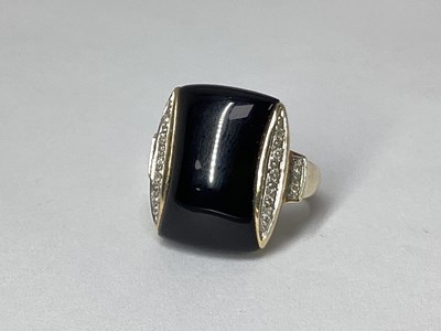 Lot 16 - QVC; A Large 9ct Gold Panel Style Ring,...