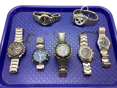 Lot 169 - Modern Gent's Wristwatches - Seiko Kinetic...