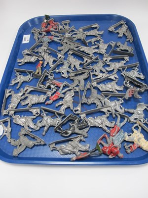 Lot 1322 - Approx 50 Mid 1900 Lead Soldiers, mainly on...
