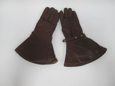 Lot 1306 - A Pair of 1950-1960 era Leather Driving Gloves...