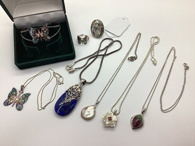 Lot 116 - A Collection of "925" and Other Shell and...