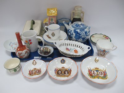 Lot 1152 - Peggy Foy Cotton Tails Children's Lamp,...