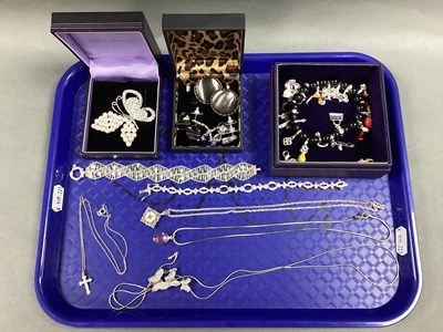 Lot 119 - A Collection of Assorted Modern Jewellery,...