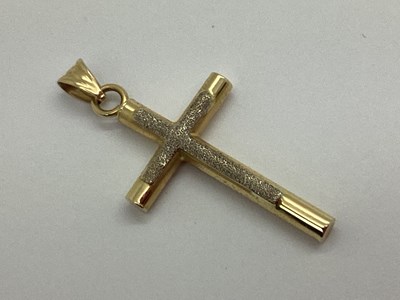 Lot 86 - A Modern Hollow Cross Pendant, two tone part...