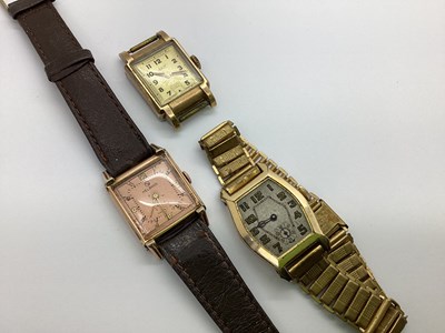 Lot 217 - Helbros; An Art Deco Style Gent's Wristwatch,...