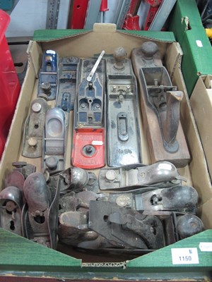 Lot 1150 - Collection of vintage woodworking hand planes,...