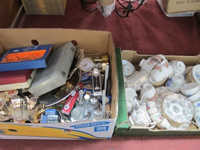 Lot 1299 - Metalware and ceramics, including boxed...