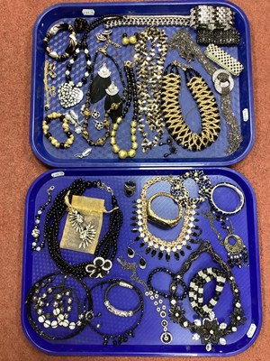 Lot 144 - A Collection of Assorted Costume Jewellery, of...