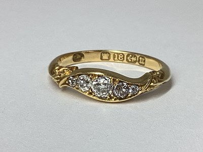 Lot 195 - A Victorian 18ct Gold Diamond Set Ring, set...