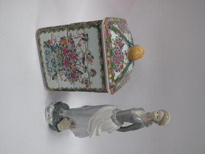 Lot 1341 - Chinese Famille Rose Enamelled Porcelain...
