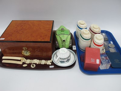 Lot 1288 - Coins, medals and collectables, including...