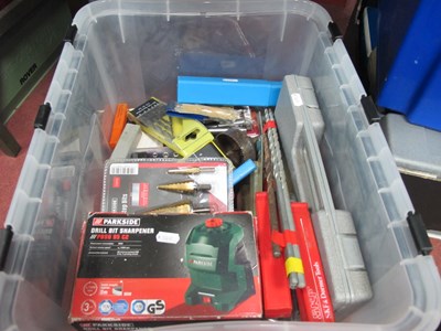 Lot 1166 - Workshop attachments and drill bits, including...
