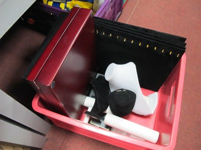 Lot 1080 - A quantity of Shop Merchandising solutions for...