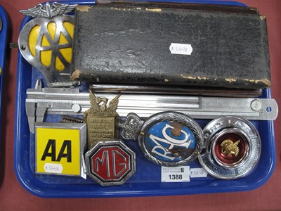 Lot 1388 - Collectables, comprising classic chrome and...