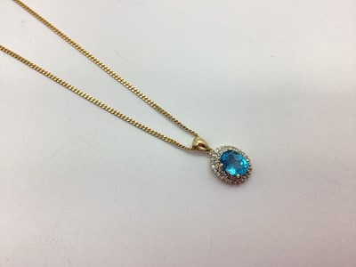Lot 81 - A Modern Stone Set Cluster Pendant, oval claw...