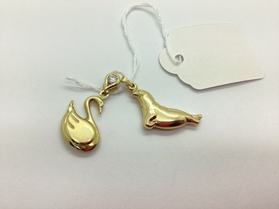 Lot 50 - A Novelty Seal Pendant, stamped "585",...
