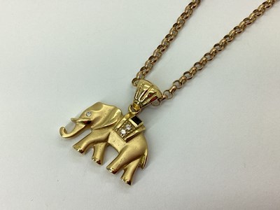 Lot 72 - A Modern Novelty Elephant Pendant, satin and...