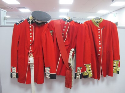 Lot 408 - British Army Uniform Coldstream Guards...