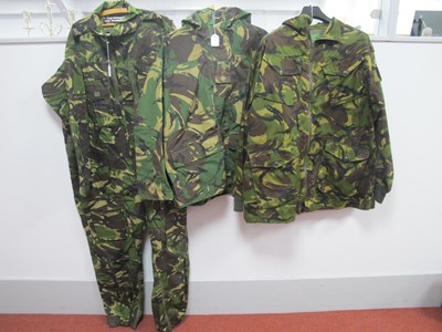 Lot 420 - British Army DPM Parashutist Smock with...