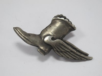 Lot 590 - WWII RAF Late Arrivals Club Winged Boot Badge,...