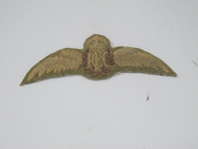 Lot 586 - Royal Flying Corps Wings, RFC to centre within...